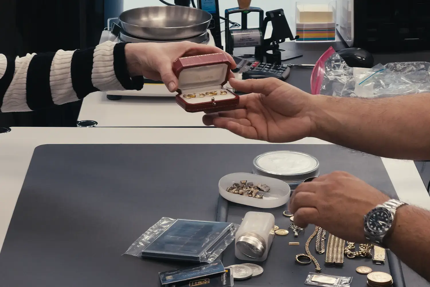 Beratung und Bewertung von Goldschmuck im Rheinischen Goldhaus Düsseldorf